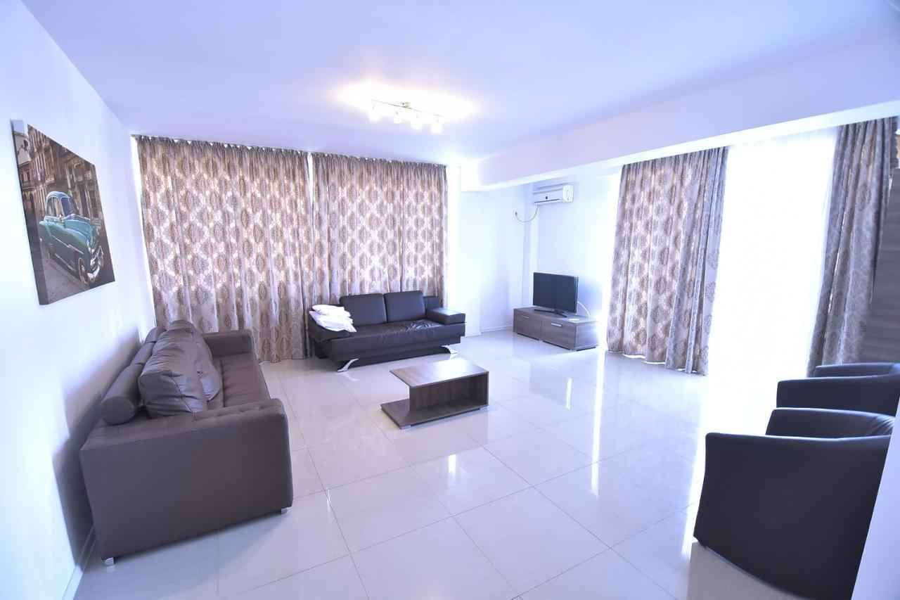 Vilagio Apartments นาโวดาริ ภายนอก รูปภาพ
