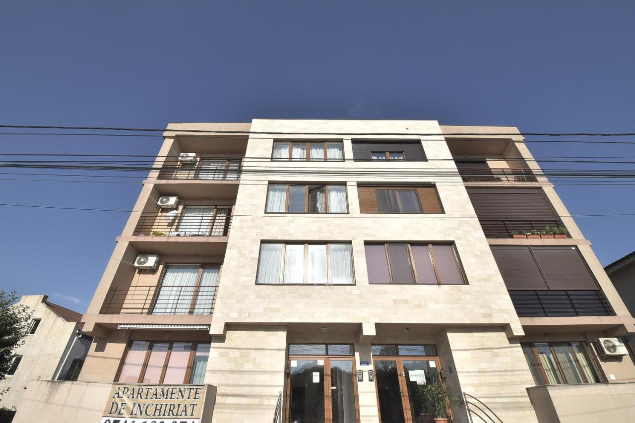 Vilagio Apartments นาโวดาริ ภายนอก รูปภาพ