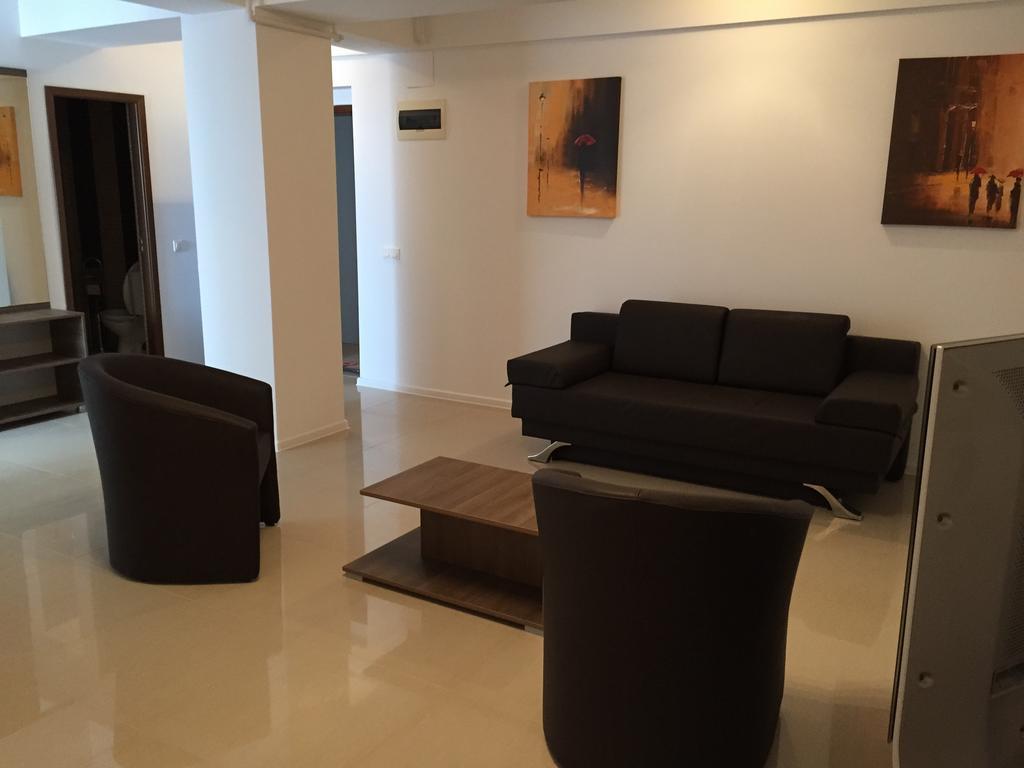 Vilagio Apartments นาโวดาริ ห้อง รูปภาพ