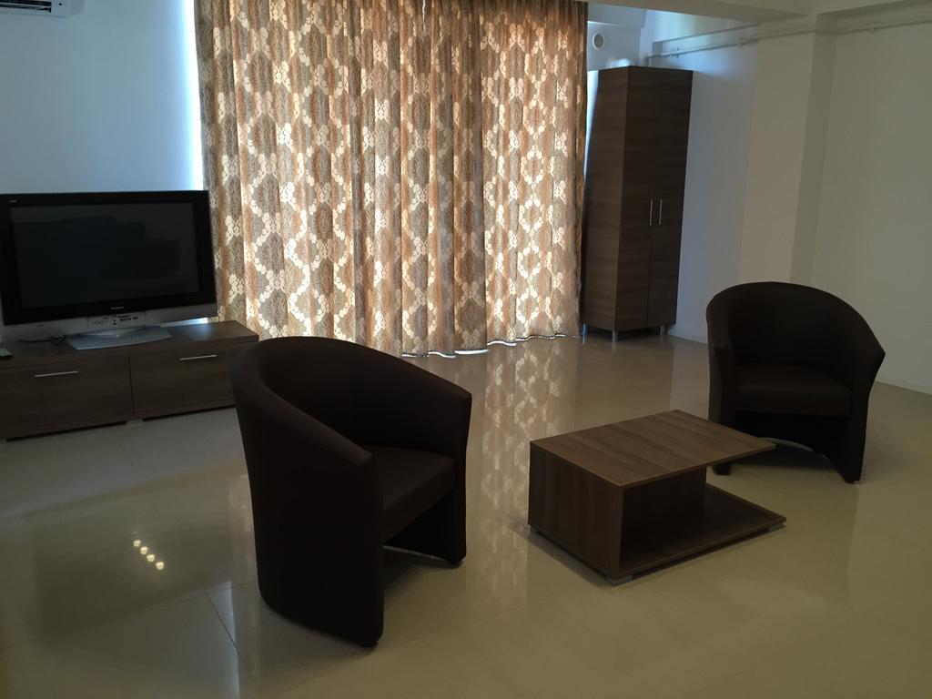 Vilagio Apartments นาโวดาริ ภายนอก รูปภาพ