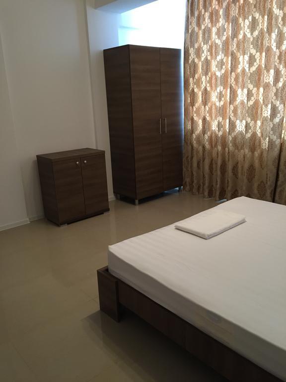 Vilagio Apartments นาโวดาริ ภายนอก รูปภาพ